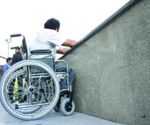 نیازهای معلولان در حمل و نقل شهری