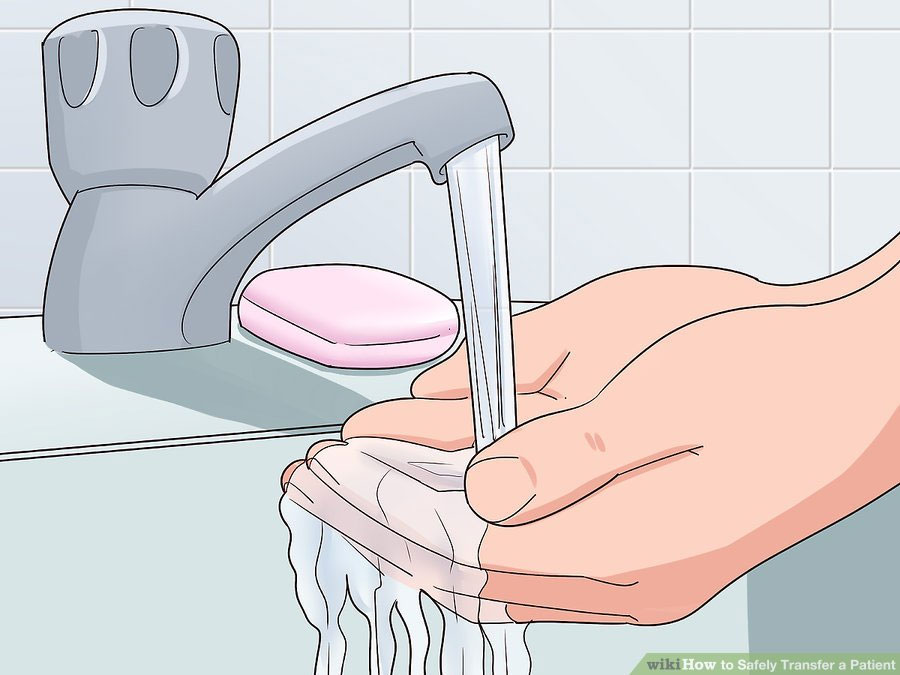 دست های خود را با آب و صابون ضد باکتری بشویید.