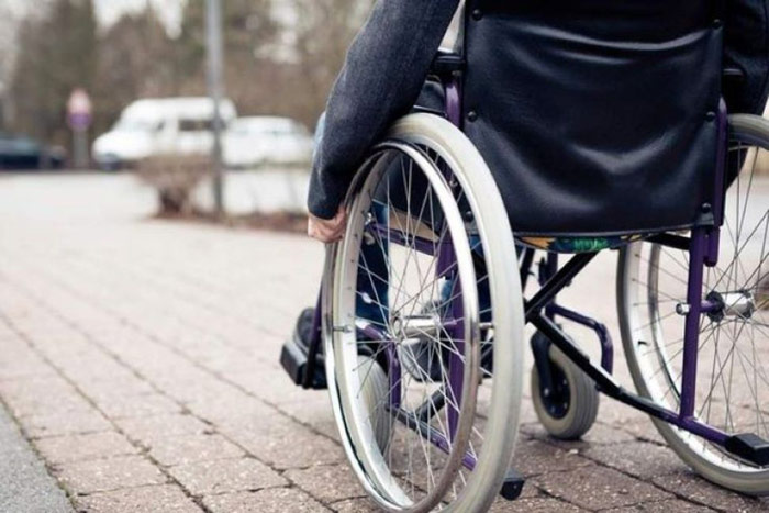 سایه سنگین کرونا بر زندگی معلولان انگلیسی