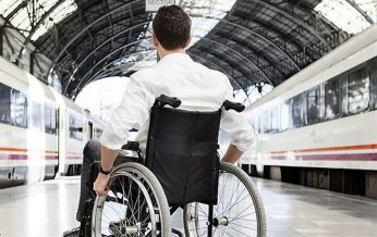 هزینه حمل و نقل برون شهری افراد دارای معلولیت نیم بها می‌شود